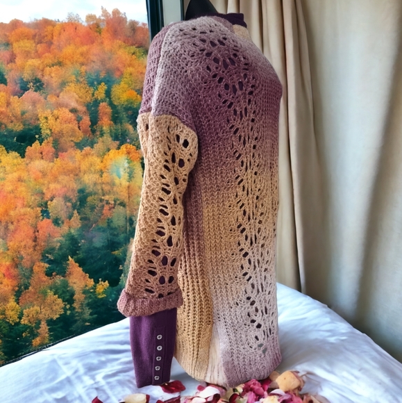 3/$40 Sale! Maurices Ombre Open Front Soft Cardigan - Picture 3 of 9